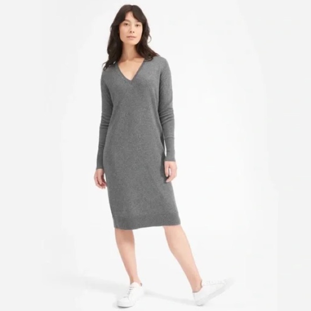 Everlane Grey Cashmere V Neck Midi Sweater Dress